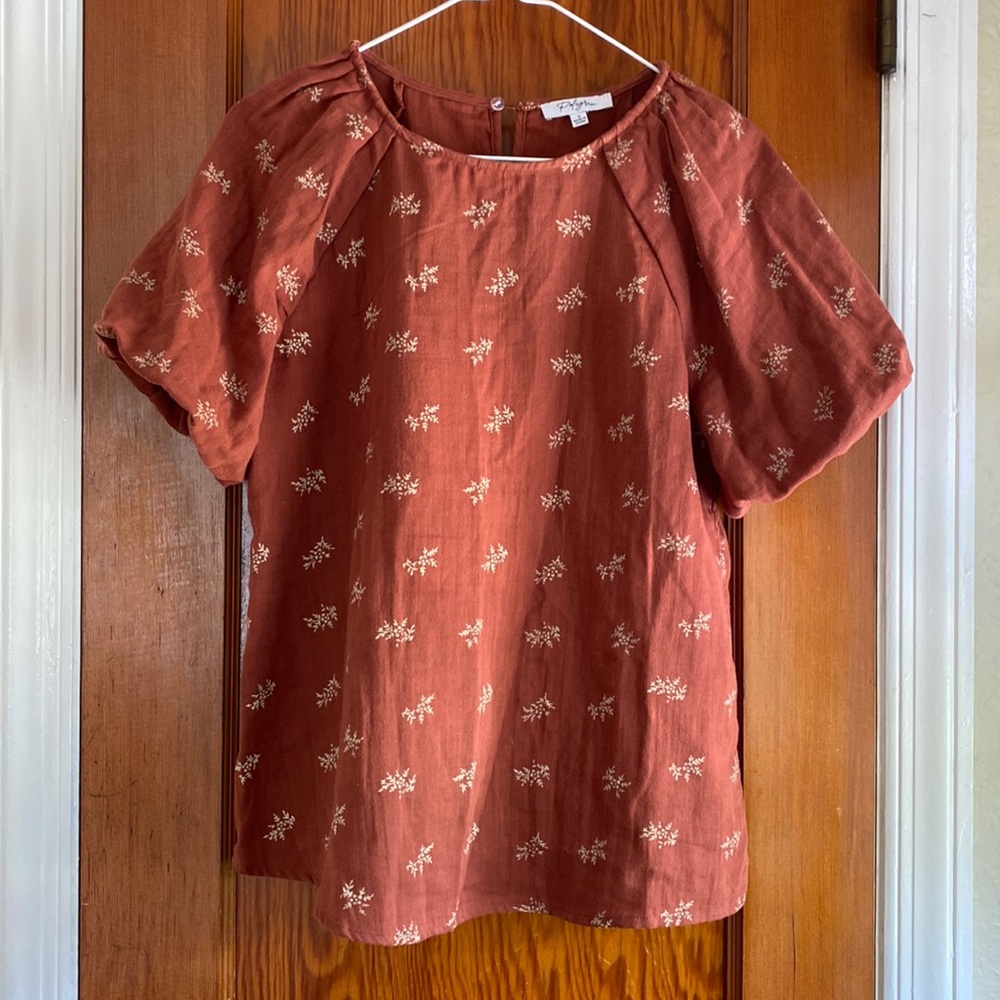 Women’s burnt red blouse